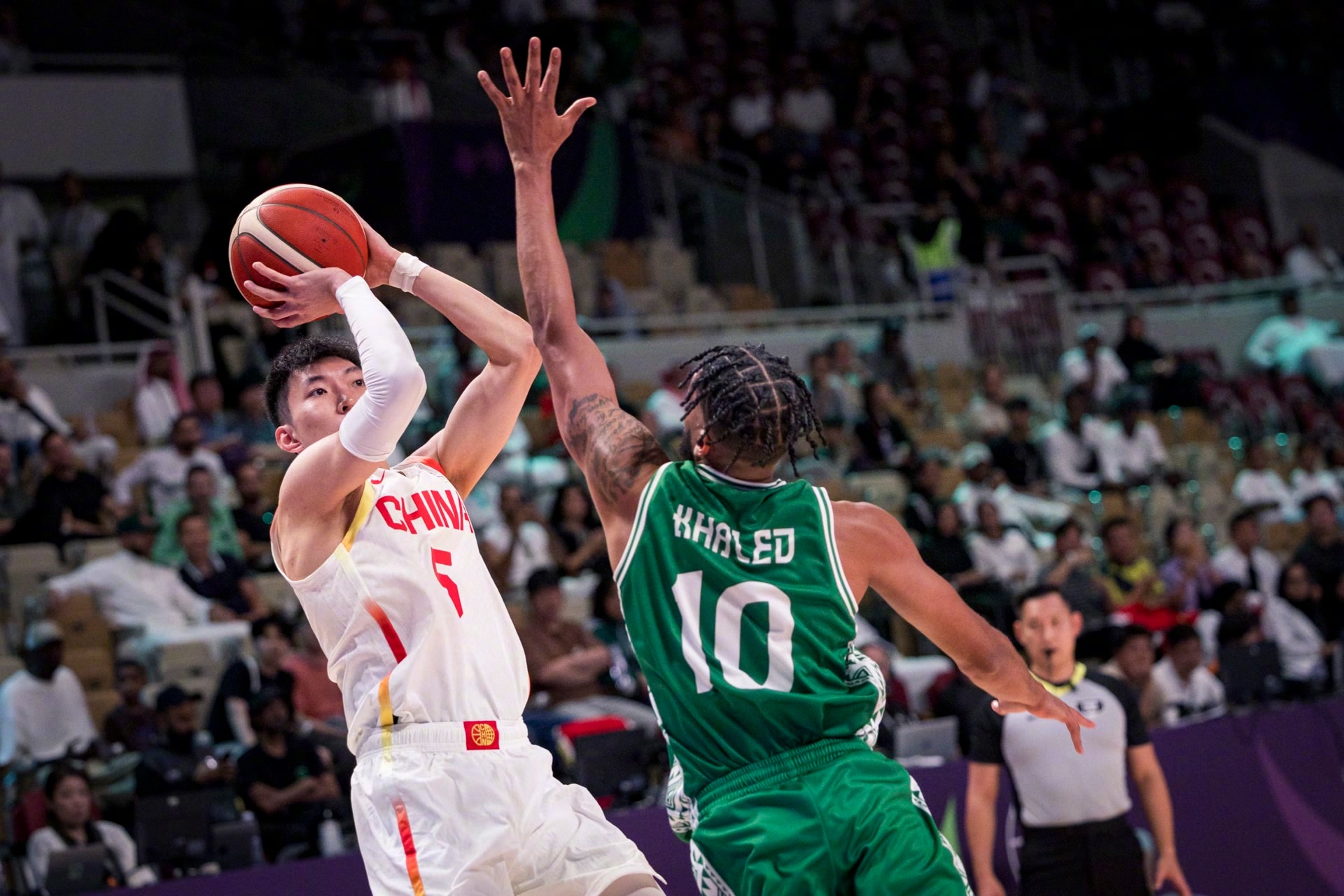 九游官网首页-斯图加特发布备战花絮,赛前内部沟通,NBA常规赛任务艰巨,心理建设被强调的简单介绍