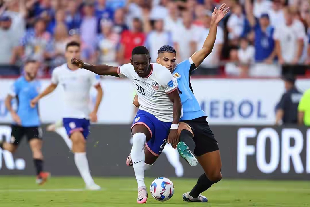 九游网站入口官网-德国杯赛程吃紧，AC米兰国际比赛日遗憾出局，管理层满意，轮换策略成焦点的简单介绍