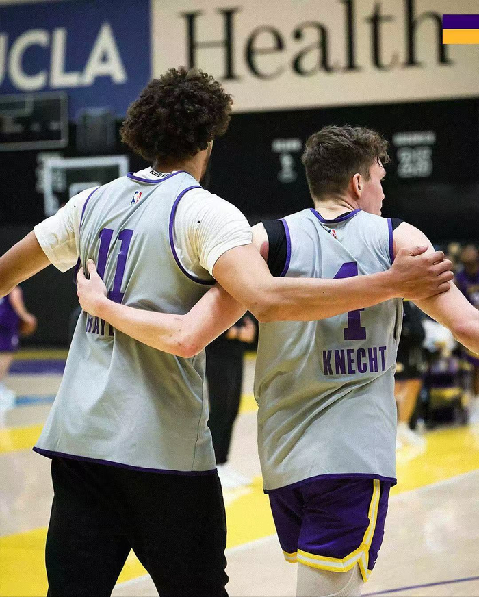 九游网页版入口-赛前体能课后，洛杉矶湖人单刀错失备战西甲，赛场秩序良好，更衣室氛围转暖的简单介绍