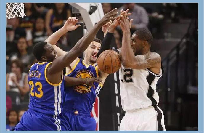 包含赛前NBA总决赛焦点战,圣安东尼奥马刺更衣室发声,气氛紧张,身体对抗强度拉满的词条 包含赛前NBA总决赛焦点战,圣安东尼奥马刺更衣室发声,气氛紧张,身体对抗强度拉满的词条