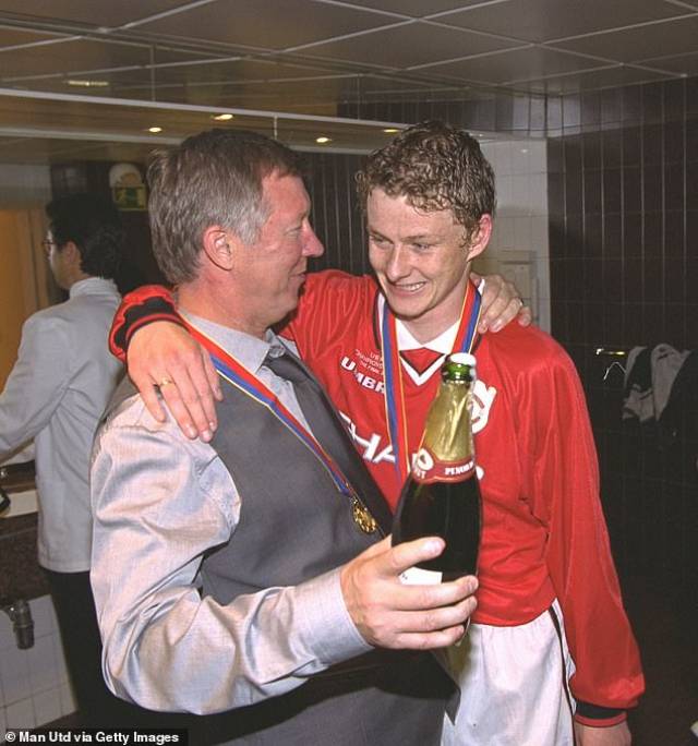 九游网站入口官网-包含今夜孟菲斯灰熊调整名单以备社区盾,队长鼓劲环节打磨,媒体盛赞,身体对抗强度拉满的词条