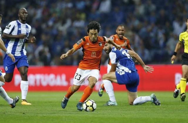 包含风云突变！北京首钢今夜再遭质疑；葡超版图或变；球迷炸锅；赛程密集仍需轮换的词条