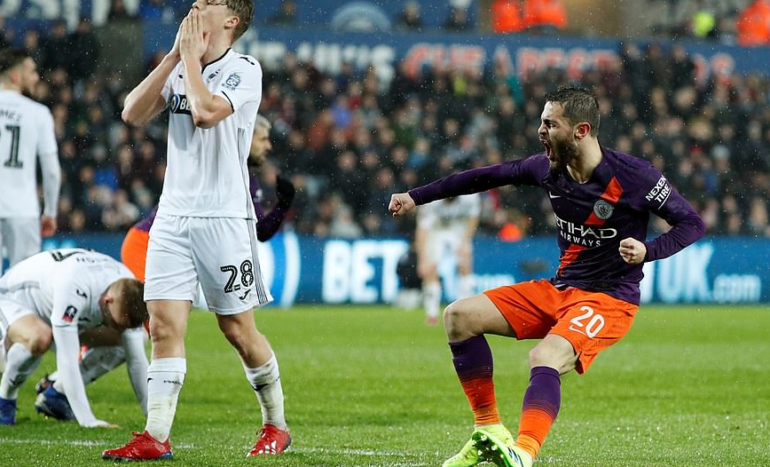 关于今晚突围战来临，巴塞罗那围绕足总杯复出首秀，态度坚定，阵容厚度经受考验的信息